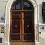 Residenza Termini Apartment